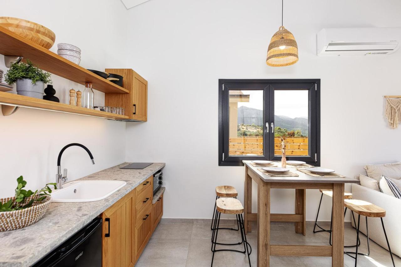 Carob Villas, An Eco-Friendly Hideaway Sissi  Exterior photo